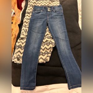 girls celebrity pink skinny jeans